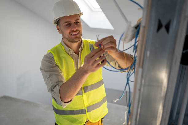 Best Electrical Repair Services  in Callahan, FL